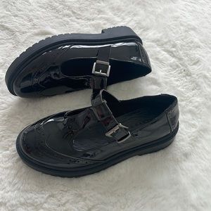 Womens black Mary Jane shoes
